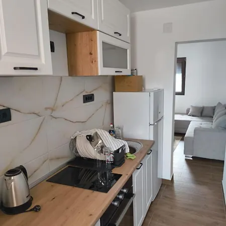 In Zemun Gardos * Belgrad